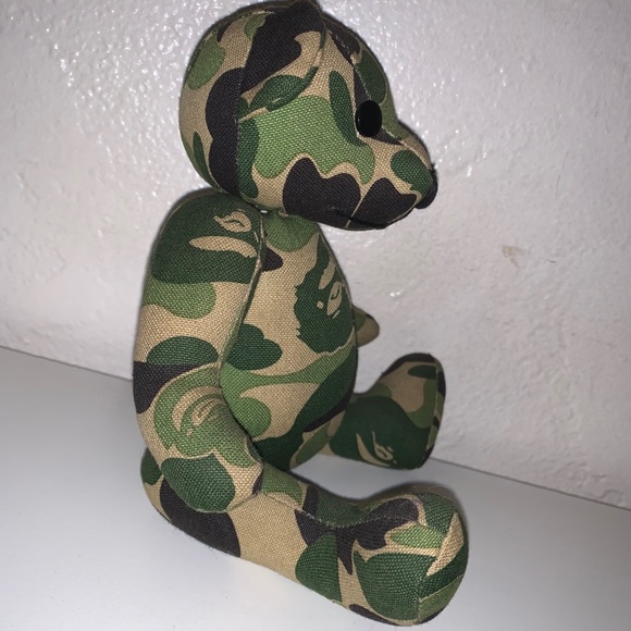A bathing ape bear - Picture 4 of 6